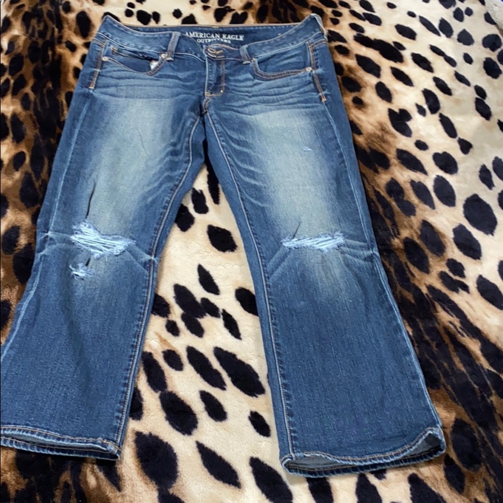 American Eagle Crop Jeans